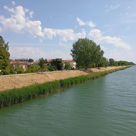 Vicino Al Prato Della Valle Intero Appartamento Parcheggio Facile Di Fronte Padua Exterior foto