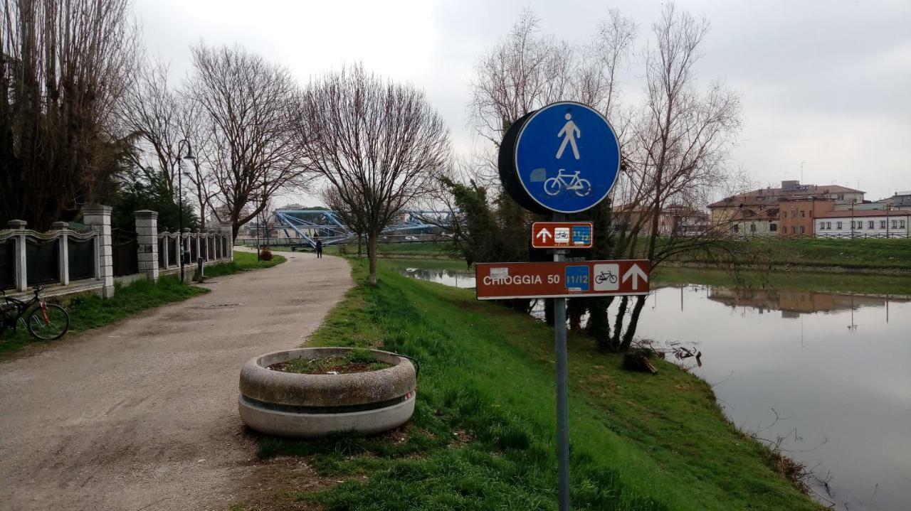 Vicino Al Prato Della Valle Intero Appartamento Parcheggio Facile Di Fronte Padua Exterior foto